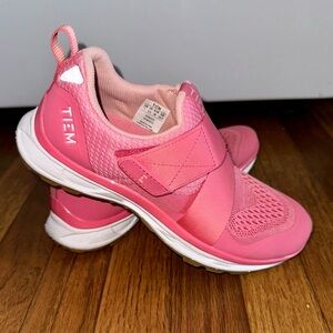 Coral Pink Tiem Cycling Shoes Size 7 with SPD Cleats